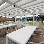 Elegant With Pool And Parking By Bebalmy Apartament *