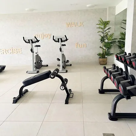 Elegant With Pool And Parking By Bebalmy Apartament