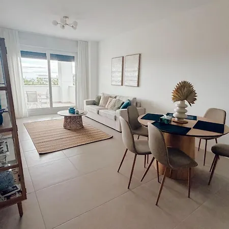 Elegant With Pool And Parking By Bebalmy Apartament Estepona