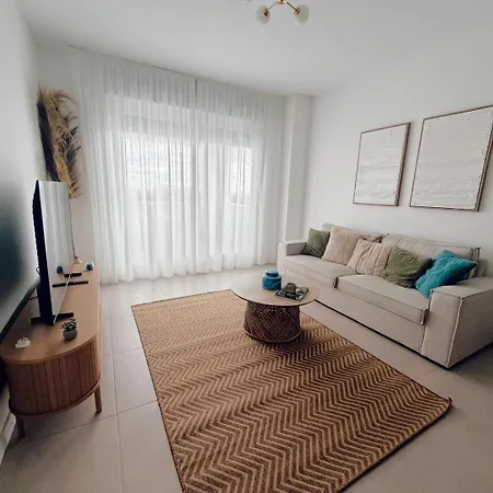 Elegant With Pool And Parking By Bebalmy Apartament *