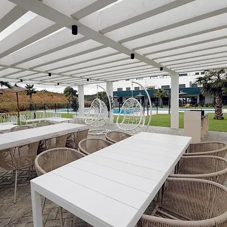 Elegant With Pool And Parking By Bebalmy Apartament *